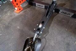 REP Belt Squat -Iron Motion Deals f804d21145597e42851fa736e221da3f 5f0de0c50a541 600x400 1